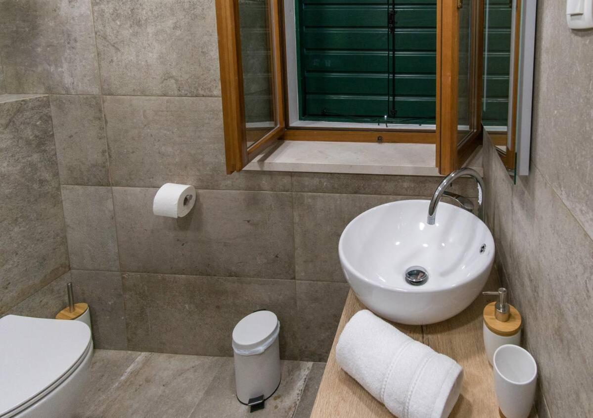 Jr Luxury Guesthouse2 スプリト エクステリア 写真