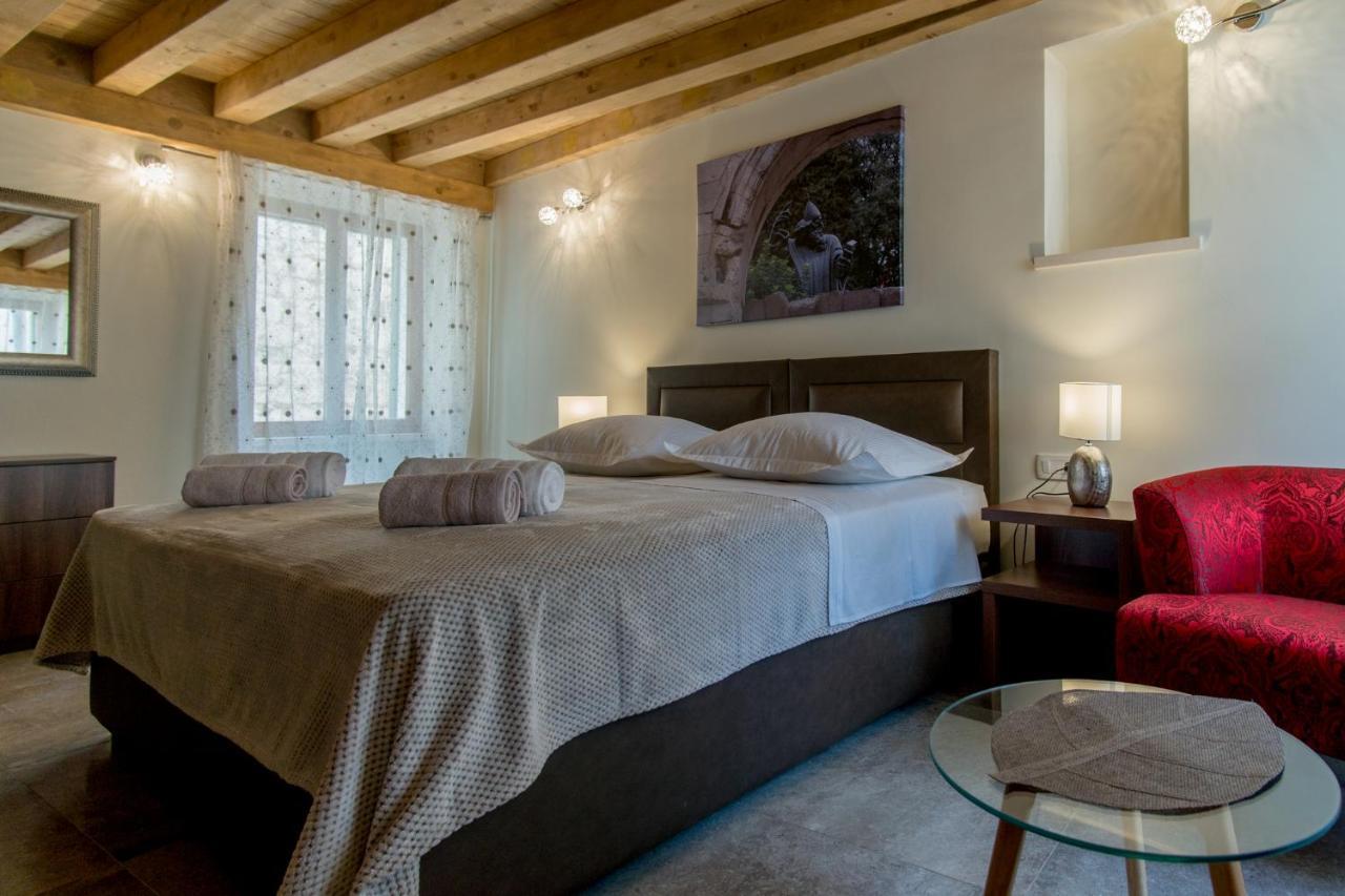 Jr Luxury Guesthouse2 スプリト エクステリア 写真